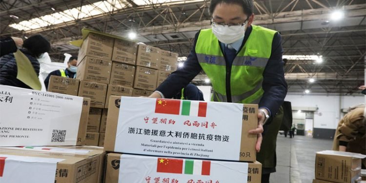 মার্কিন কম্পানিকে সার্জিক্যাল মাস্ক ও কিট দেশে পাঠাতে দিচ্ছে না চীন