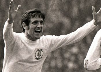 ইংল্যান্ডের বিশ্বকাপজয়ী ফুটবলার হান্টার করোনায় মারা গেলেন