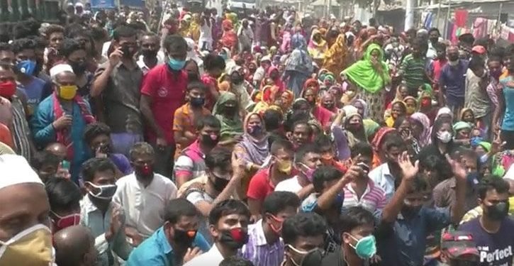 লকডাউনের ডাউন মৃত্যুর মুখে দেশের নাগরিক!