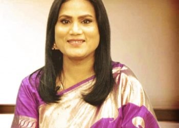 বাংলাদেশের মেয়েরা ব্রেইনলেস, সাজ সজ্জা নিয়ে ব্যস্ত তারা বিশ্বপ্রেমিক -রেজা আহমদ ফয়সল চৌধুরীর লেখায়  আমার ভিন্নমত