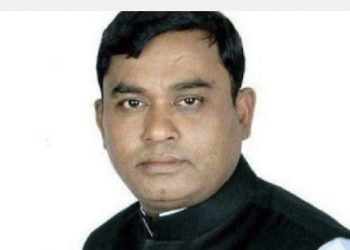 ছাগল খাবার আবদার আ‘লীগ নেতার, না দেয়ায় প্রাণিসম্পদ কর্মকর্তাকে মারধর