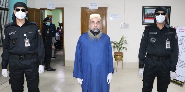 লিবিয়ায় ২৬ বাংলাদেশি হত্যা মামলায় ঢাকায় হাজী কামাল গ্রেপ্তার