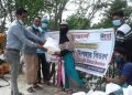 ঘূর্ণিঝড় আমফানে ক্ষতিগ্রস্থদের মাঝে লিডার্সের খাদ্য উপহার বিতরণ