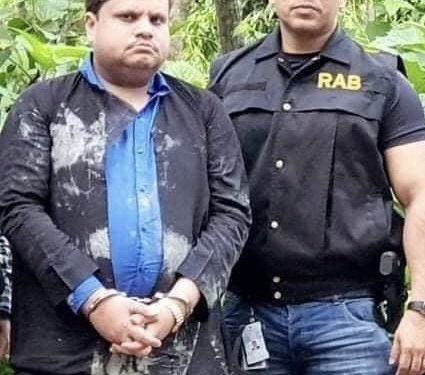 “আইজ থিকা দ্যাশ পোকিত ও পোচন্ড দূর্ণীতিমুক্ত হইলো”