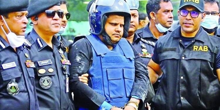 টকশো ঘোড়া সাহেদের চাবুক কার কার হাতে?