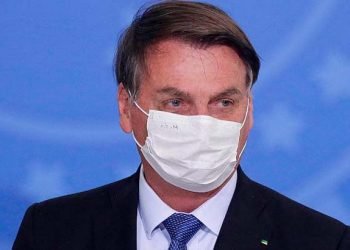 তুচ্ছ জ্ঞান করা করোনাতেই আক্রান্ত ব্রাজিলের প্রেসিডেন্ট