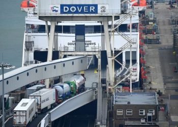 ব্রেক্সিট: ব্রিটিশ সীমান্ত পোস্ট এবং কর্মীদের জন্য ৭০৫ মিলিয়ন ব্যয় পরিকল্পনা