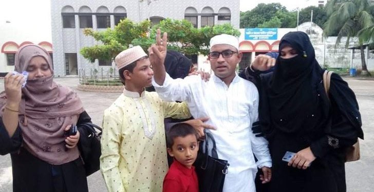 মুক্তি পেয়েই হাসপাতালে ভর্তি হলেন প্রদীপের প্রতিহিংসার শিকার সাংবাদিক ফরিদুল মোস্তফা