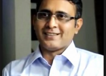 লুণ্ঠন ঢাকতে বারো মাসে তেরো পার্বণ