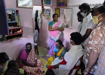 ভারতে কয়েকশ’ পুলিশী হত্যা, তবু নেই কোন গণ প্রতিবাদ- নিউইয়র্ক টাইমস প্রতিবেদন