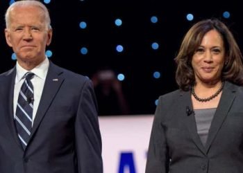 কমলা হ্যারিসকে রানিং মেট করলেন বাইডেন