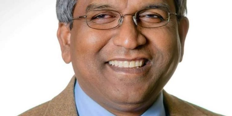 ডা: এহসান হক রাজশাহী সরকারি কলেজ কর্তৃক মানবিক পুরষ্কারে সম্মানিত