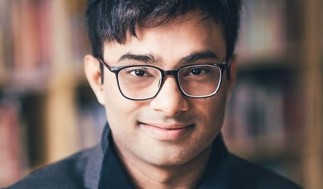 মধ্য রাতে আদালতের হস্তক্ষেপে দুই শিশুর ঘরে ফেরা: ধনী নয় সন্তানকে মানুষ বানান!