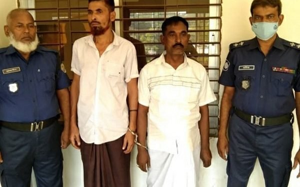 চরফ্যাশনের দুই শীর্ষ সন্ত্রাসী রাজ্জাক ও বেল্লাল গ্রেফতার, স্বস্তিতে এলাকাবাসী