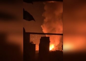 মহাখালী ৭ তলা বস্তিতে ভয়াবহ অগ্নিকাণ্ড