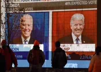 যেখানে ঝুলছে ট্রাম্প–বাইডেনের ভাগ্য