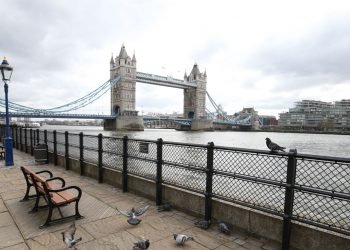 লকডাউনে ব্রিটেন