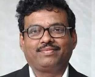 ক্রান্তিকালে এক অপূরণীয় ক্ষতি