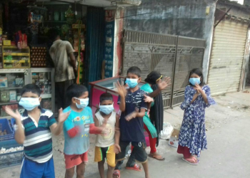 সন্দ্বীপ স্টুডেন্টস সোশ্যাল সোসাইটি’র উদ্যোগে মাস্ক বিতরণ