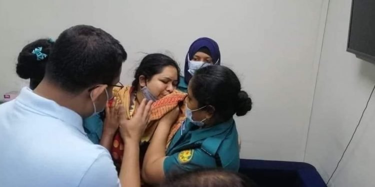 রোজিনাকে ঘিরে এই যে স্প্যানিশ ট্র্যাজেডি