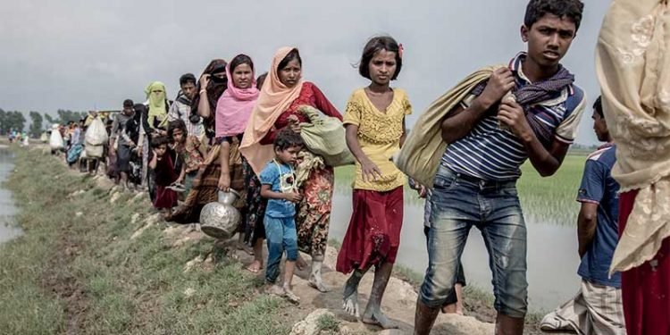 মিয়ানমারের সেনাবিরোধী দলগুলোর রোহিঙ্গা স্বীকৃতি, হঠাৎ কেন এই সিদ্ধান্ত