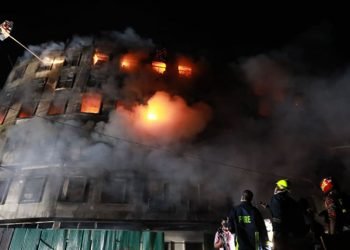 করোনার ঝুঁকি নিয়ে কাজে যোগ দেয়া শ্রমিকদের ন্যূনতম নিরাপত্তাদানে ব্যর্থ হয়েছে মালিকরা