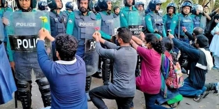 ফুল খেলবার দিনই অদ্য!