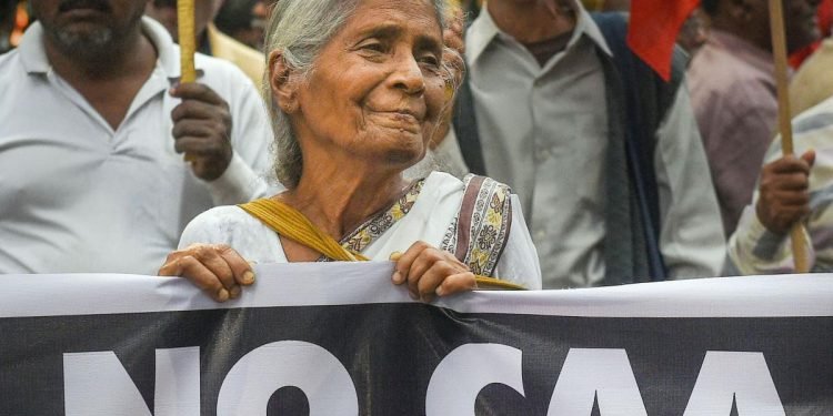 নির্বাচনের আগে ভারতে কার্যকর হল সংশোধিত নাগরিকত্ব আইন