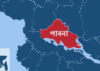 ছাত্রীকে শাসন করায় গলায় ওড়না প্যাঁচিয়ে ক্লাশরুম থেকে বের করে শিক্ষিকাকে নির্যাতন