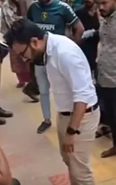 ঢাকার ফুটপাতে মারধর, অভিযুক্ত যুবকের ১৫ দিনের কারাদণ্ড
